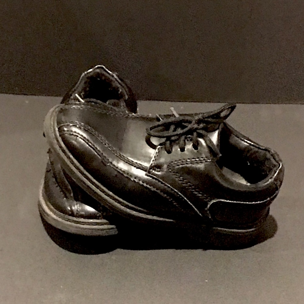 Boys Madison Avenue Black Lace Up Dress Shoes